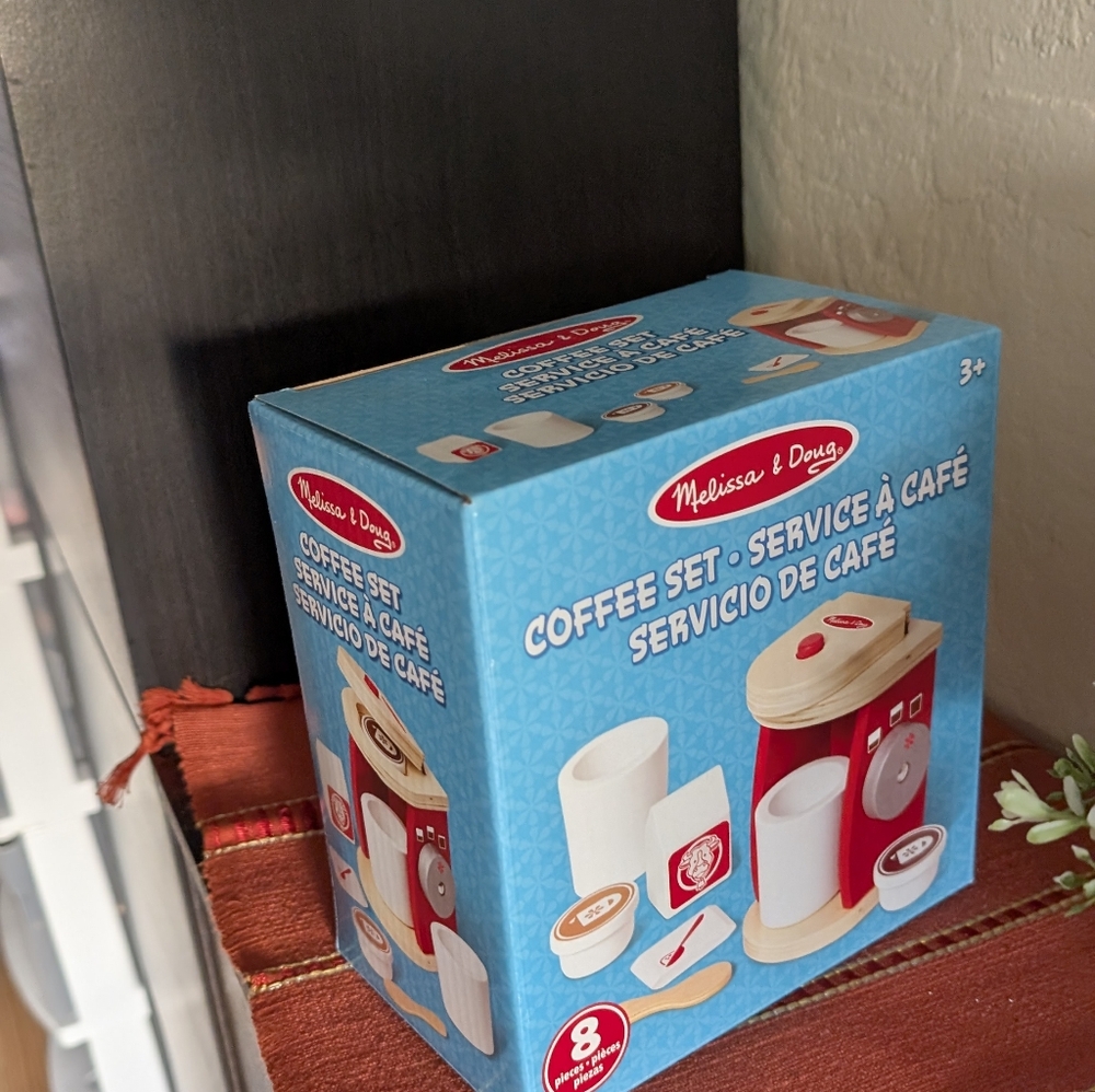 Melissa & Doug Coffee Playset - Picture 7 of 7